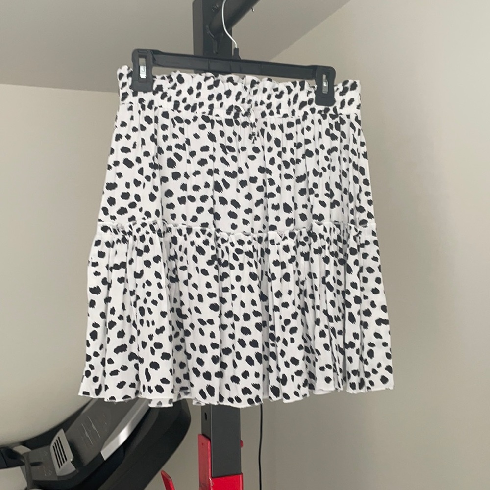 Cute high waist skirt
